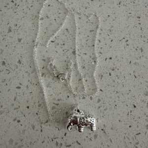 Silver plating Elephant Pendant Necklace 26 inch chain