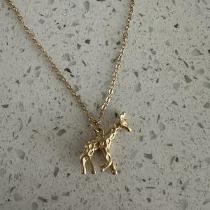 Giraffe Shaped Zinc Alloy Dull electroplated pendant and necklace 45-50cm chain
